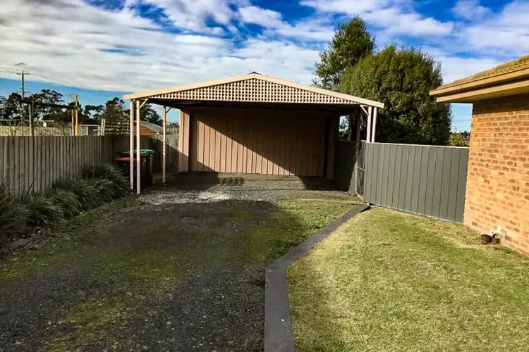 Sixth view of Homely house listing, 5 Greenfield Drive, Traralgon VIC 3844