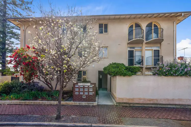 7/28 Pier Street, Glenelg South SA 5045