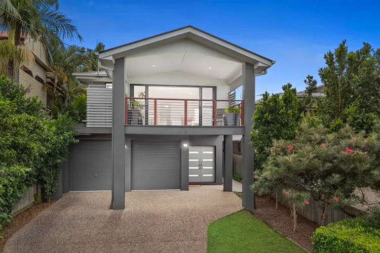 120 Stradbroke Avenue, Wynnum QLD 4178