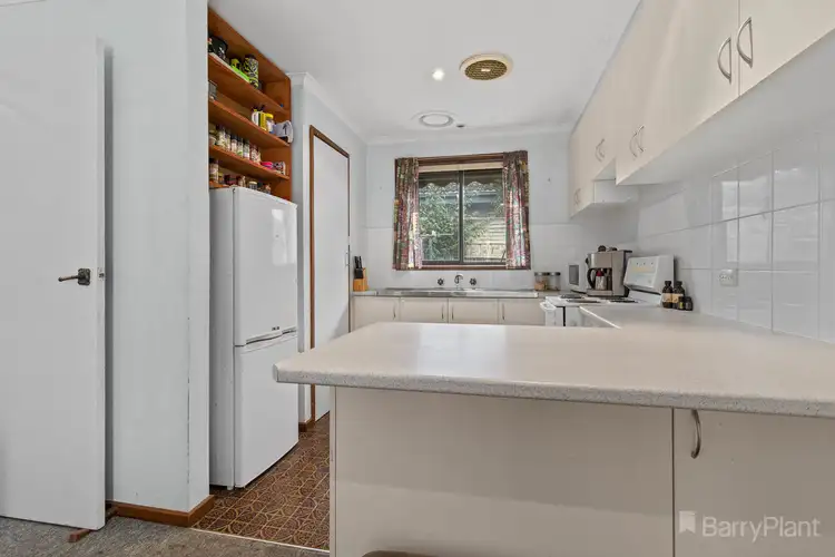 Fifth view of Homely unit listing, 1/6 Ann Crescent, Pakenham VIC 3810