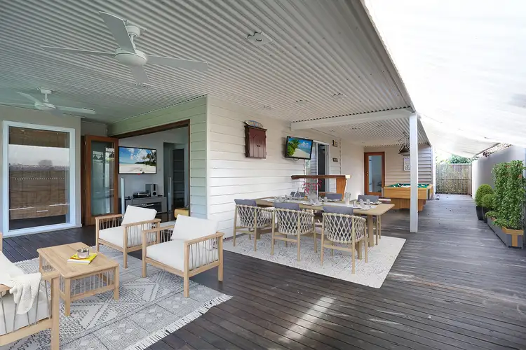 5 Miramar Street, Bongaree QLD 4507