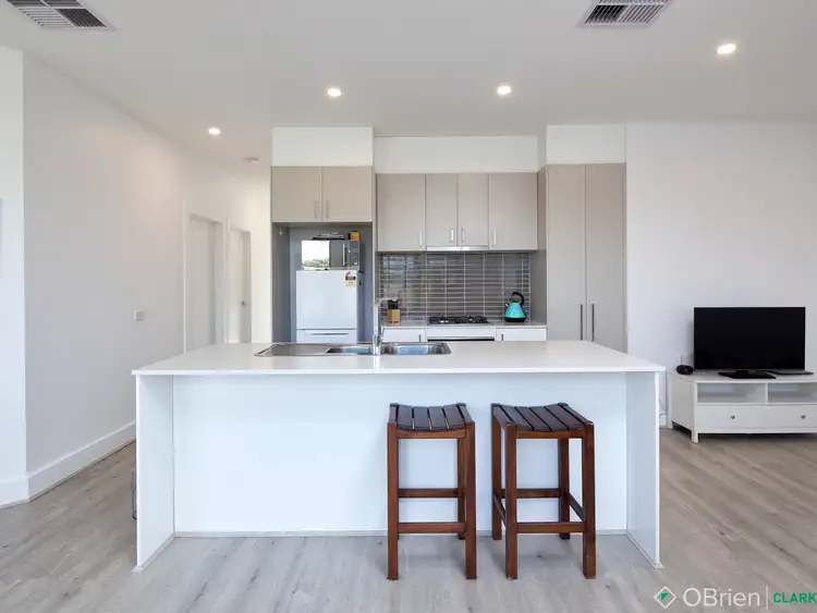 Fourth view of Homely unit listing, 2/12 Park View Road, Drouin VIC 3818