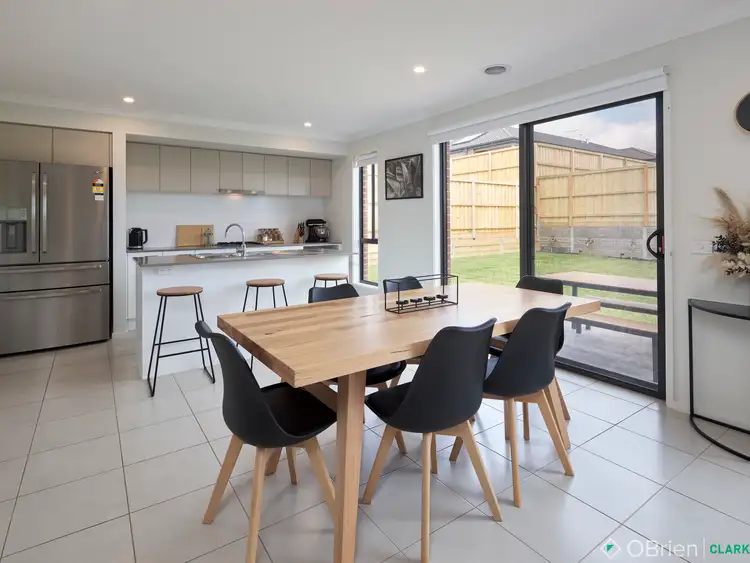 Fifth view of Homely house listing, 28 King Parrot Boulevard, Drouin VIC 3818