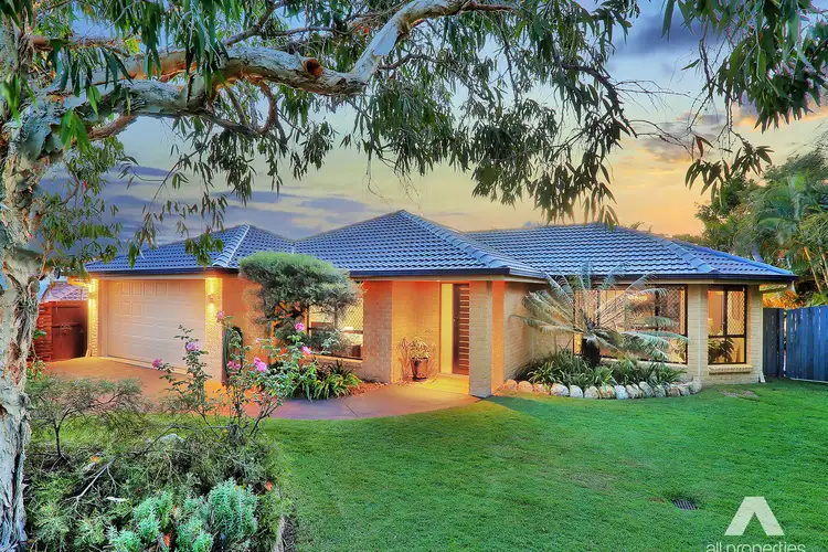 20 Barrington Place, Parkinson QLD 4115