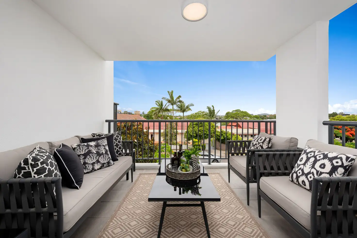 Main view of Homely apartment listing, 4/43 Oxlade Drive, New Farm QLD 4005