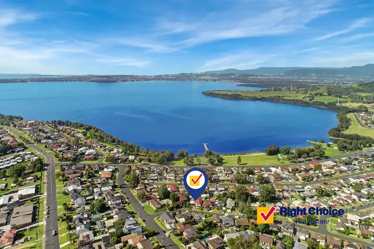 Second view of Homely house listing, 7 Morse Avenue, Kanahooka NSW 2530