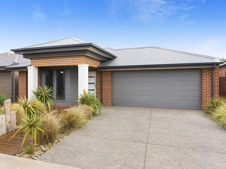 37 Middleton Road, Armstrong Creek VIC 3217