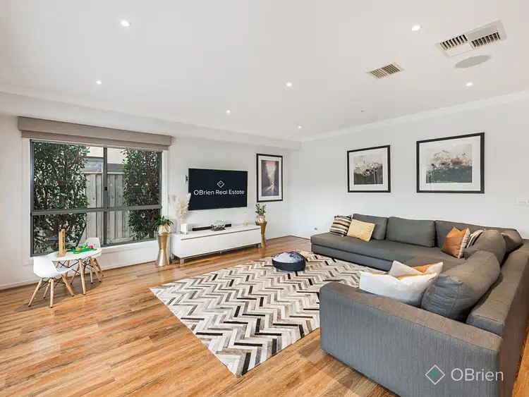 Sixth view of Homely house listing, 198 Sandhurst Boulevard, Sandhurst VIC 3977