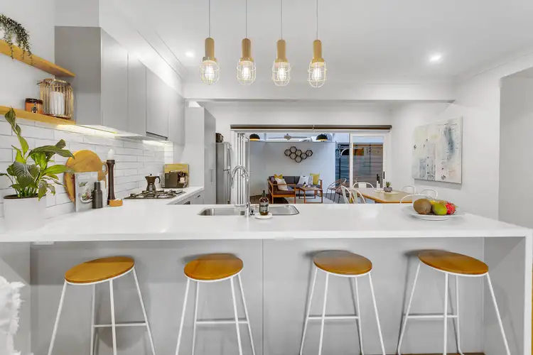 Fourth view of Homely townhouse listing, 1/24 Lardner Road, Frankston VIC 3199