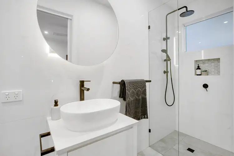 Sixth view of Homely townhouse listing, 1/24 Lardner Road, Frankston VIC 3199