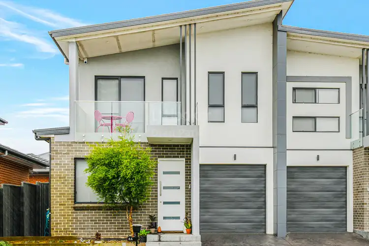 5a Kingsley Street, Oran Park NSW 2570