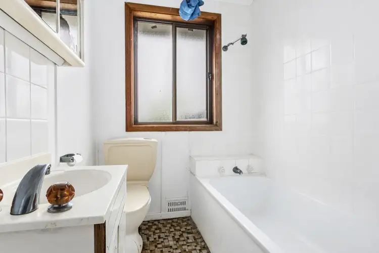 Fifth view of Homely house listing, 3 Kiandra Place, Heckenberg NSW 2168
