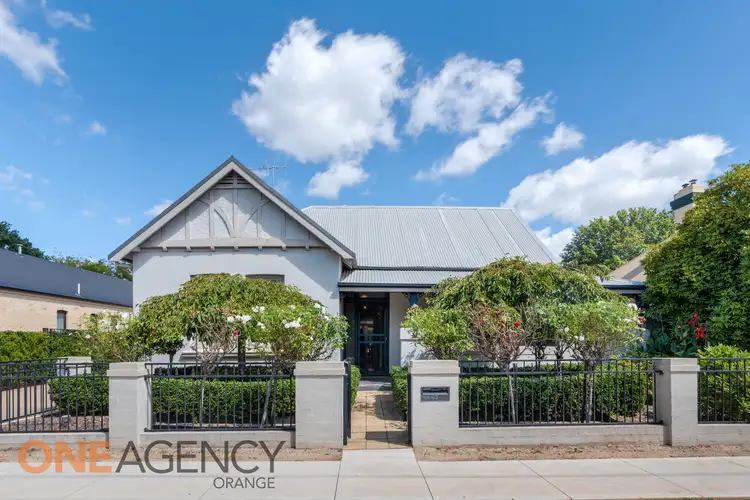 93 Clinton Street, Orange NSW 2800