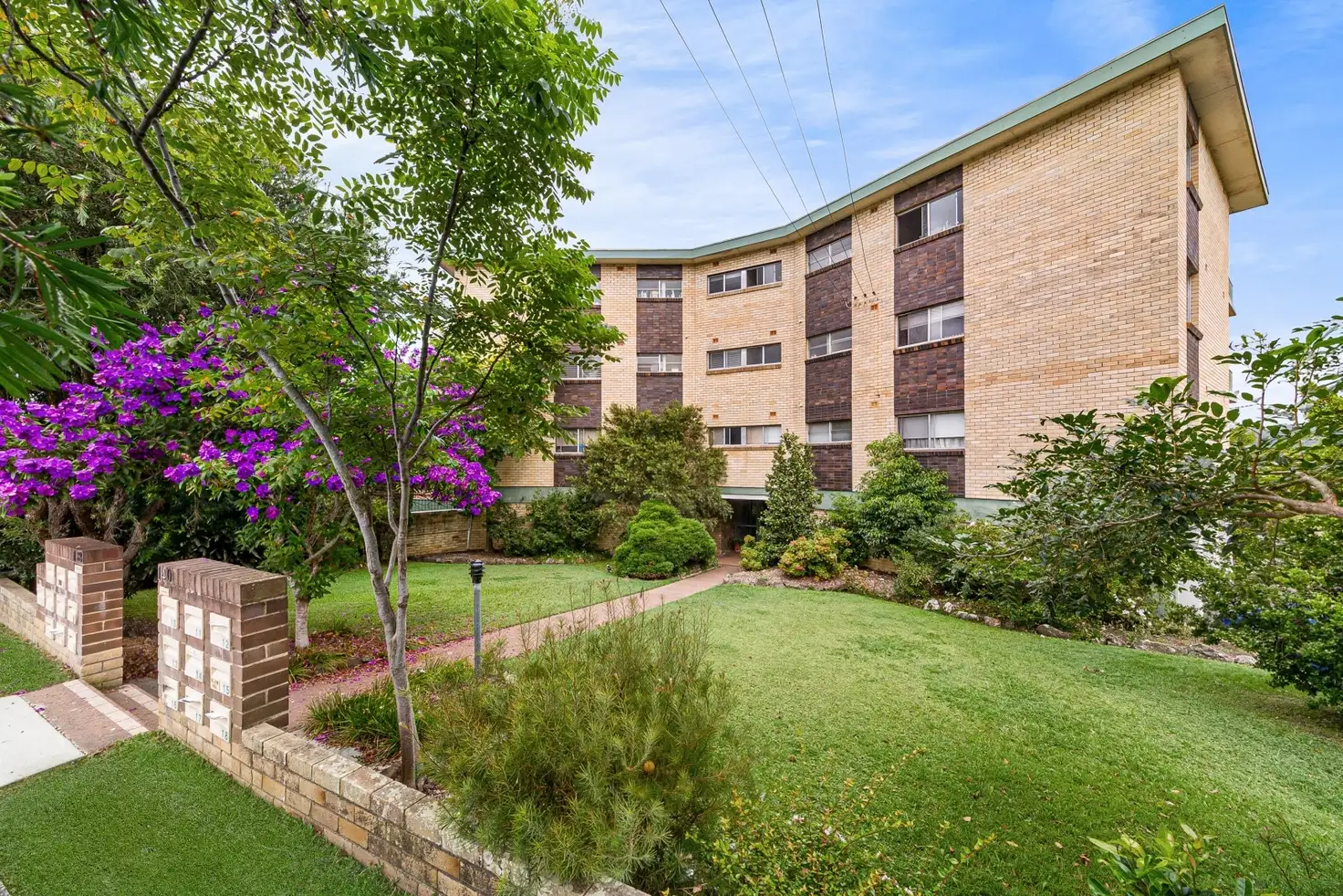 Main view of Homely unit listing, 5/138-140 Albany Street, Point Frederick NSW 2250