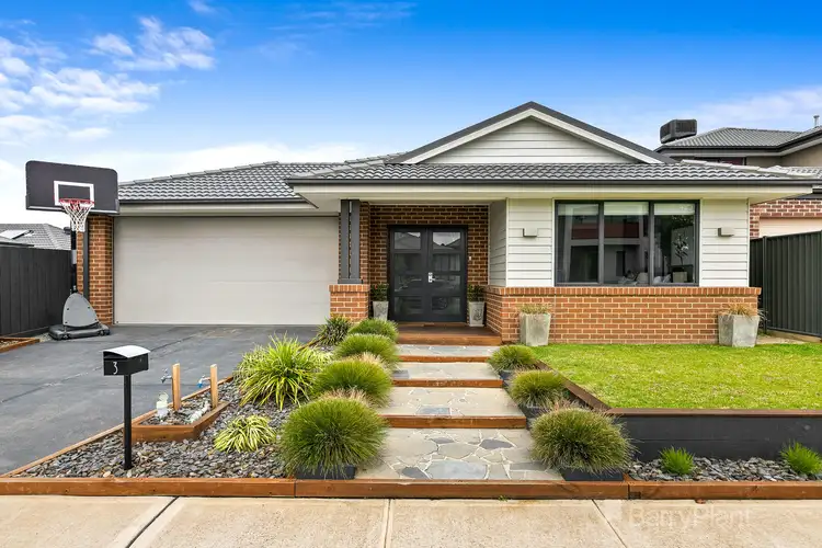 Main view of Homely house listing, 3 Tinnadice Road, Cranbourne East VIC 3977