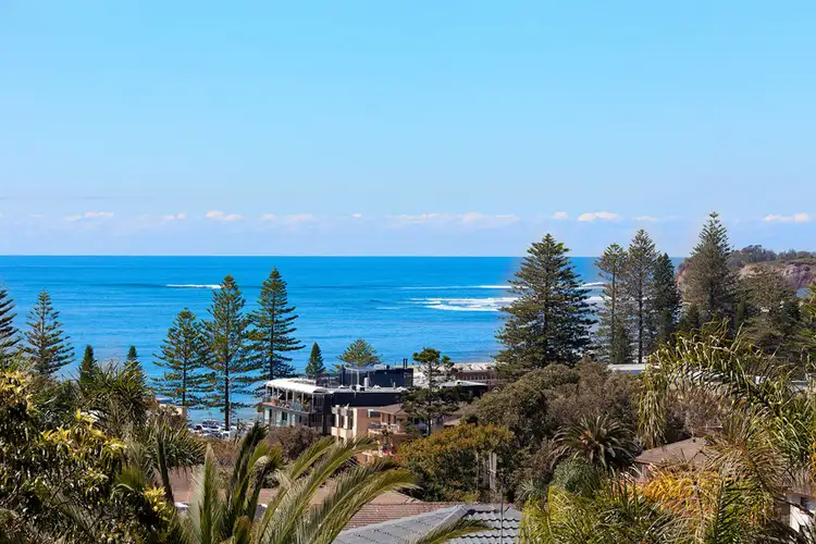 Main view of Homely apartment listing, 6/14 Graylind Close, Collaroy NSW 2097