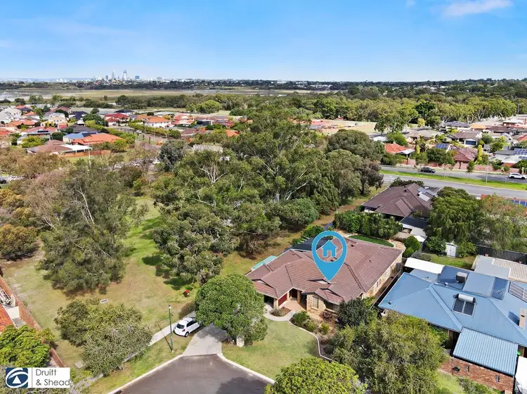 58 Woodlands Street, Woodlands WA 6018