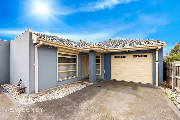 2/46 Walmer Avenue, St Albans VIC 3021