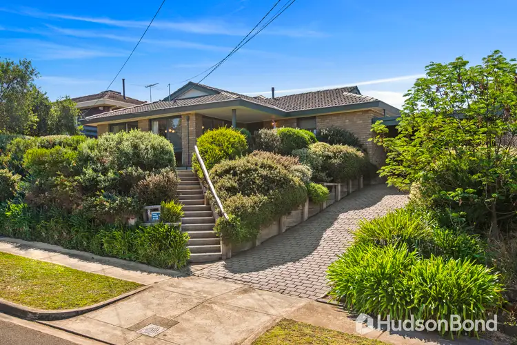 8 Abelia Street, Doncaster East VIC 3109