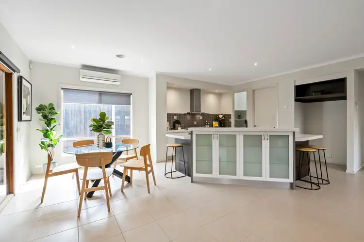 Fourth view of Homely house listing, 2 Holly Court, Gowanbrae VIC 3043