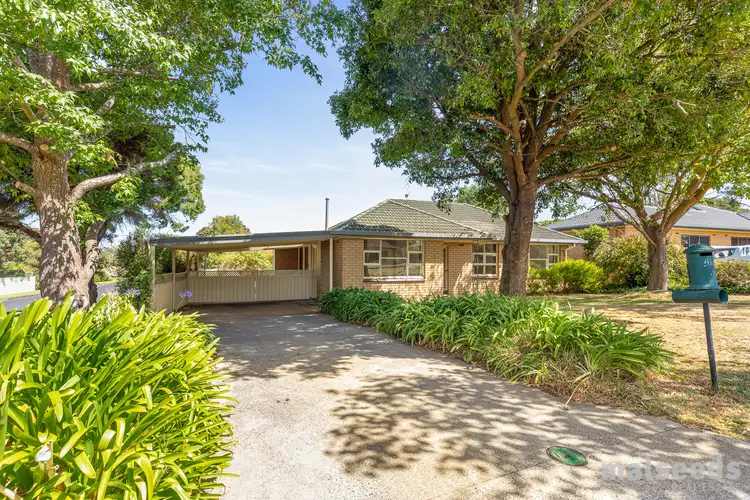 4 Hillcrest Avenue, Mount Gambier SA 5290