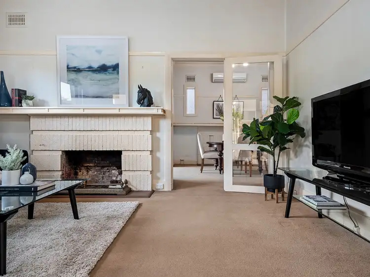 Sixth view of Homely house listing, 618 Lindsay Avenue, Albury NSW 2640