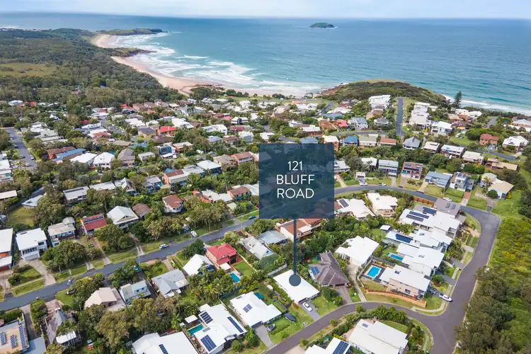 121 Bluff Road, Emerald Beach NSW 2456