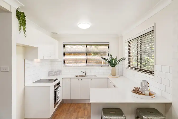 1/203 Albany Street, Point Frederick NSW 2250