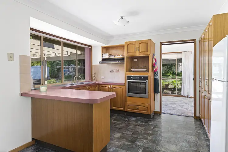 Fourth view of Homely house listing, 8 Bunya Close, Braemar NSW 2575