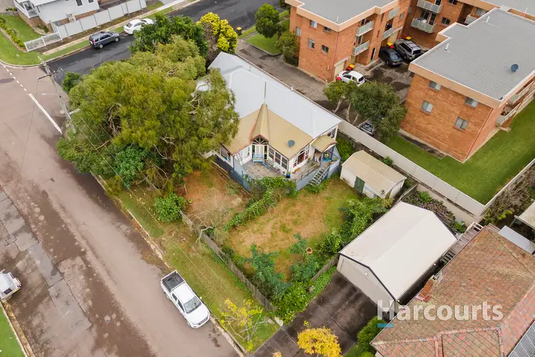 11 Avondale Road, New Lambton NSW 2305