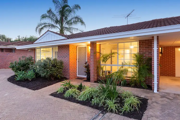 2/4 Jupiter Street, Carlisle WA 6101