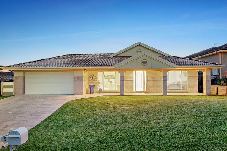 9 Amber Avenue, Fletcher NSW 2287