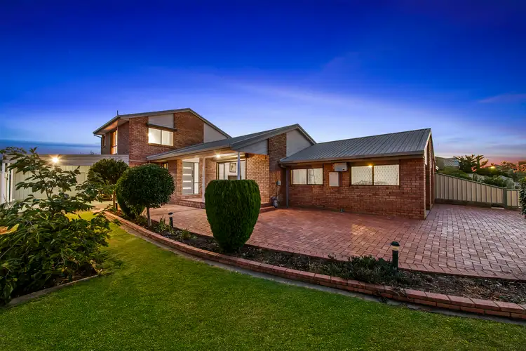 9 Bellevue Drive, Keilor Downs VIC 3038