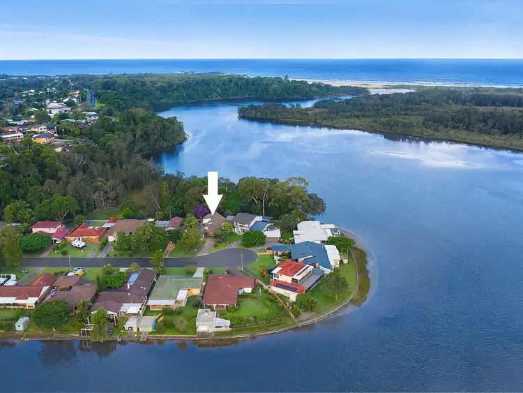 24 Tom Albert Place, Sawtell NSW 2452