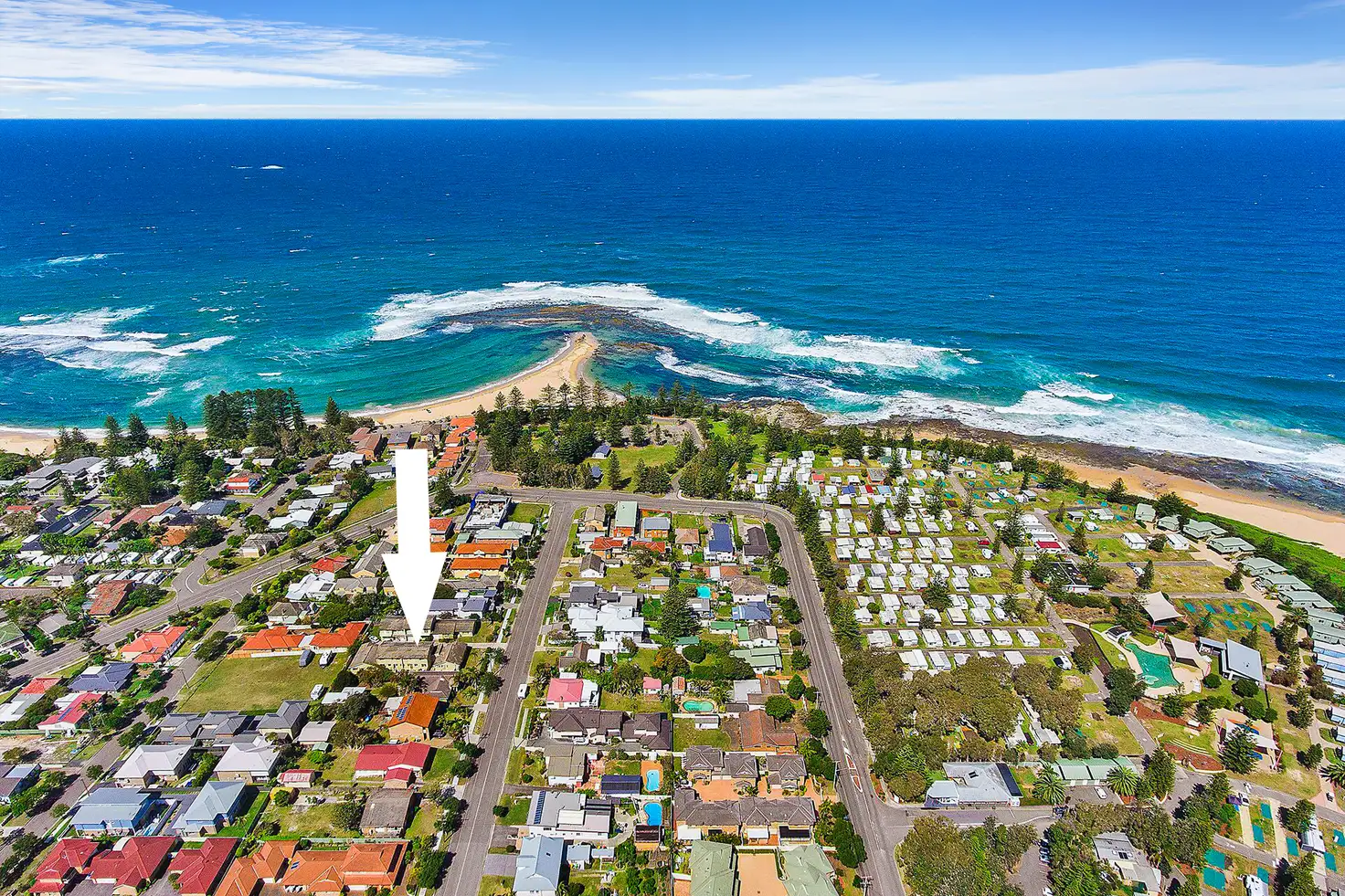 Main view of Homely townhouse listing, 2/130 Stella Street, Toowoon Bay NSW 2261