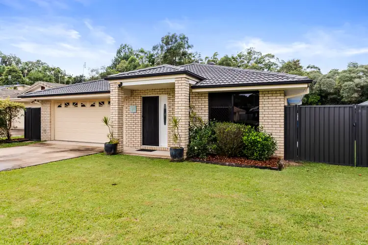 7 Pollys Place, Nambour QLD 4560