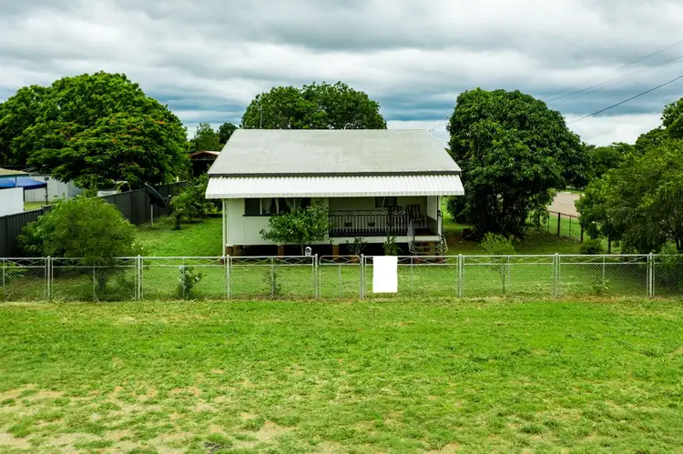 10 Bellevue Street, Richmond Hill QLD 4820