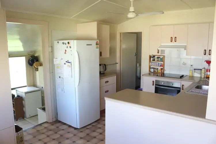 Fifth view of Homely house listing, 31 Baker Street, Richmond Hill QLD 4820