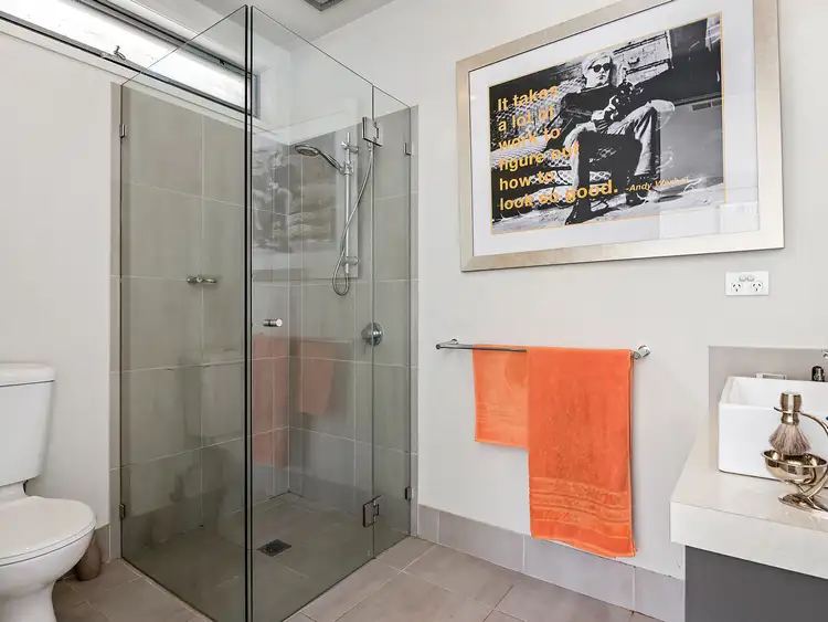Sixth view of Homely apartment listing, 2/849 Pemberton Street, West Albury NSW 2640