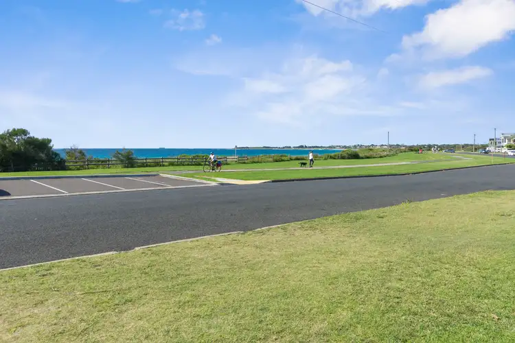 Fourth view of Homely unit listing, 1/10 Beach Drive, Woonona NSW 2517