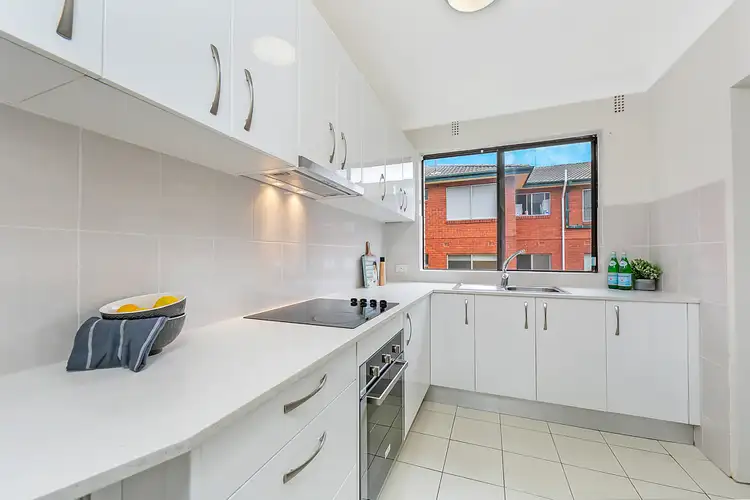 Main view of Homely unit listing, 9/31 Meadow Crescent, Meadowbank NSW 2114