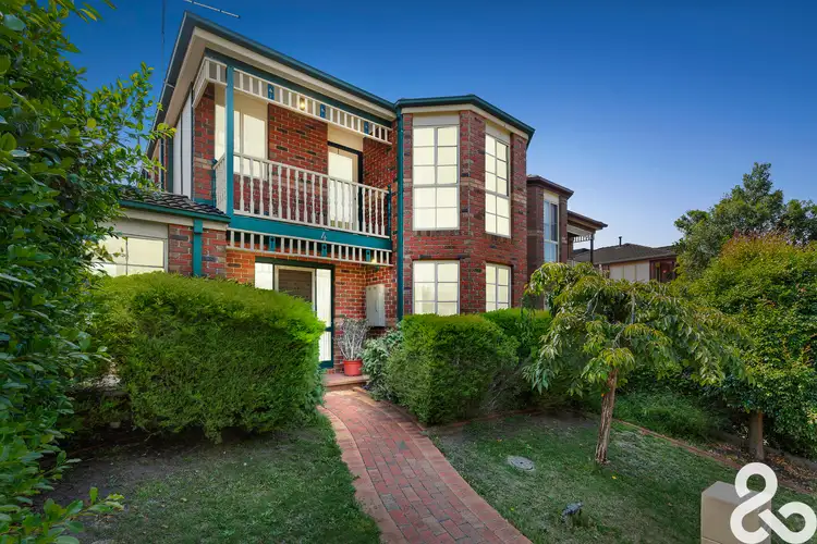 Main view of Homely townhouse listing, 4 Viewbank Place, Mill Park VIC 3082