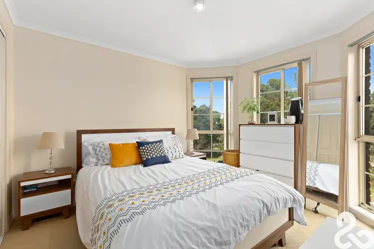 Fifth view of Homely townhouse listing, 4 Viewbank Place, Mill Park VIC 3082