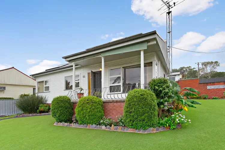 102 Waratah Avenue, Charlestown NSW 2290