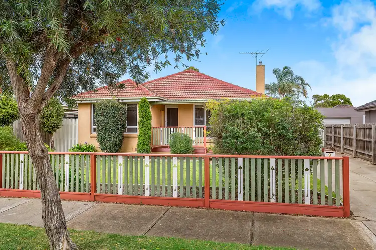 9 Finley Road, Altona VIC 3018