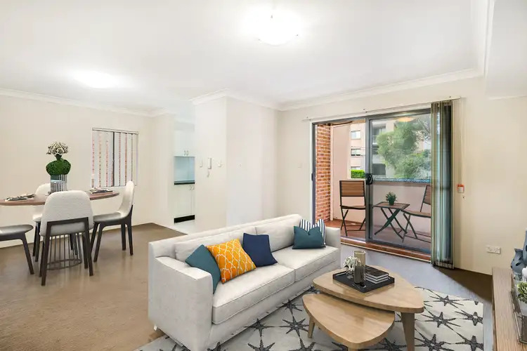 Main view of Homely unit listing, 15/6-14 Park Street, Sutherland NSW 2232