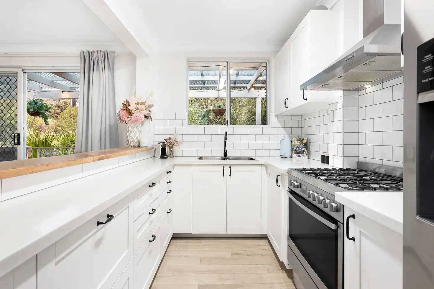 Main view of Homely apartment listing, 6/4-6 Railway Crescent, Jannali NSW 2226