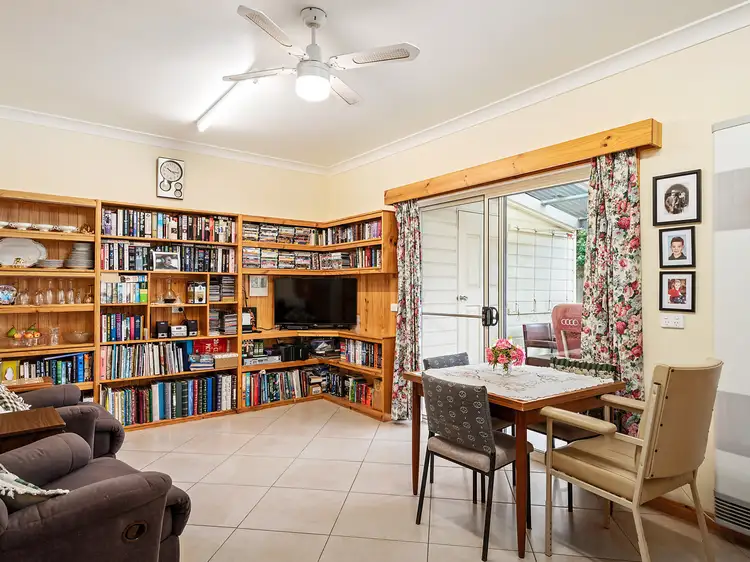 Third view of Homely block of units listing, 417 & 417A Prune Street, Lavington NSW 2641