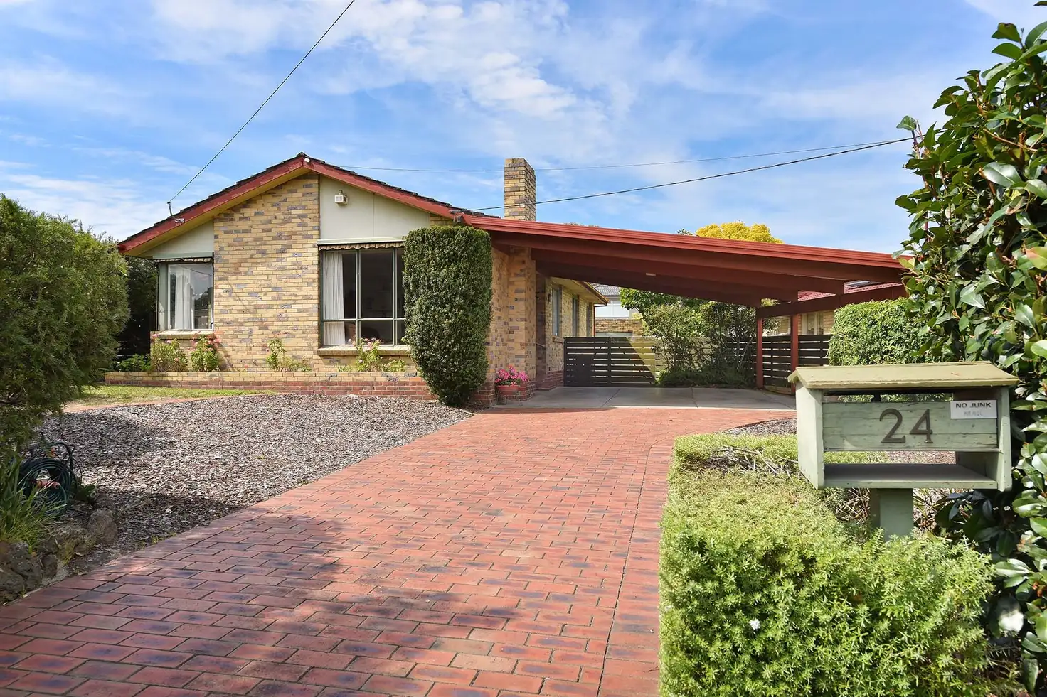 Main view of Homely house listing, 24 Olive Avenue, Mount Waverley VIC 3149
