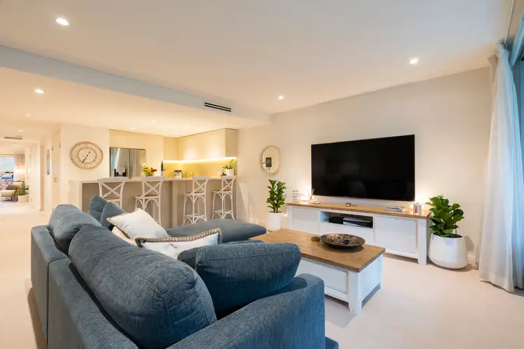 Third view of Homely apartment listing, 2/6 Foley Street, Mona Vale NSW 2103
